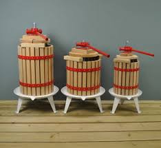 Apple Press3